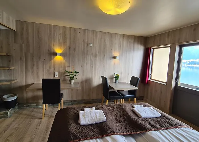 호텔 스트랜드 피오르드호텔 울비크