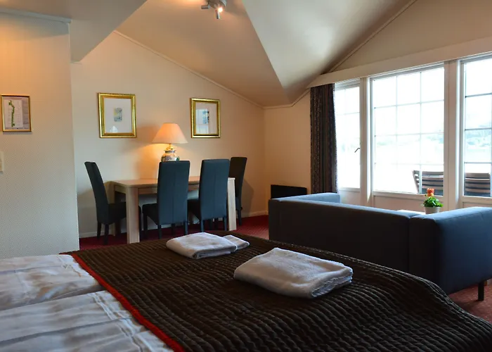 스트랜드 피오르드호텔 호텔